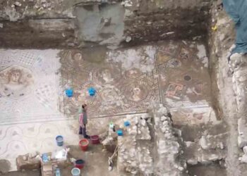 İznik’te Tarihi Keşif: Papa Ziyareti Öncesi 400 m² Taban Mozaiği Bulundu