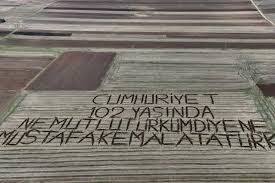 Kırklareli Tarlasından Yükselen Cumhuriyet Coşkusu Mesajı