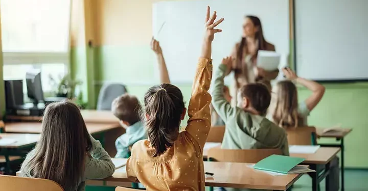 Siyasi Taahhüt: İktidar Partisinden Mülakatın Kaldırılmasına Yönelik Söz