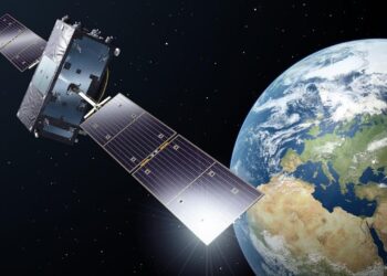 Küresel İnternet Erişiminde Çağ Atlayan Uydu Ağları Projesi