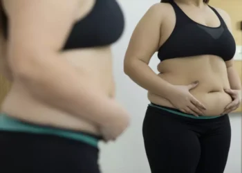 Sağlıklı Yaşlanma İçin Göbek Yağlanması ve Kas Kaybına Dikkat