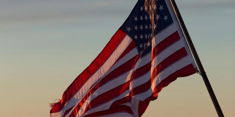 Amerika Vizesi Şartları İçine Sosyal Medya Kriteri Eklendi