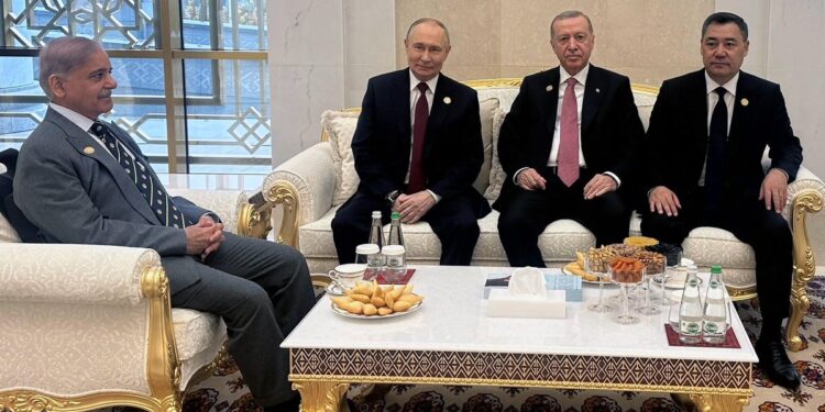 Erdoğan ve Liderler Arasında Kritik Zirve Gerçekleşti