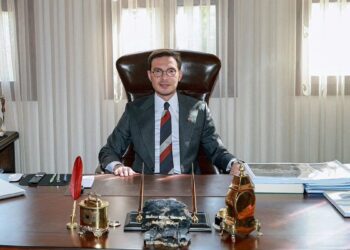 Tokat Belediye Başkanı’na Böcek Şoku: Halk Meydana İndi