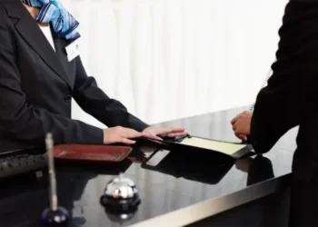 Otellerde artık kimlik fotokopisi alınmayacak: Yeni Dönem ve Gelecek